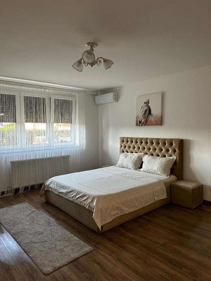 Anastasia Apartament Leilighet Oradea Eksteriør bilde