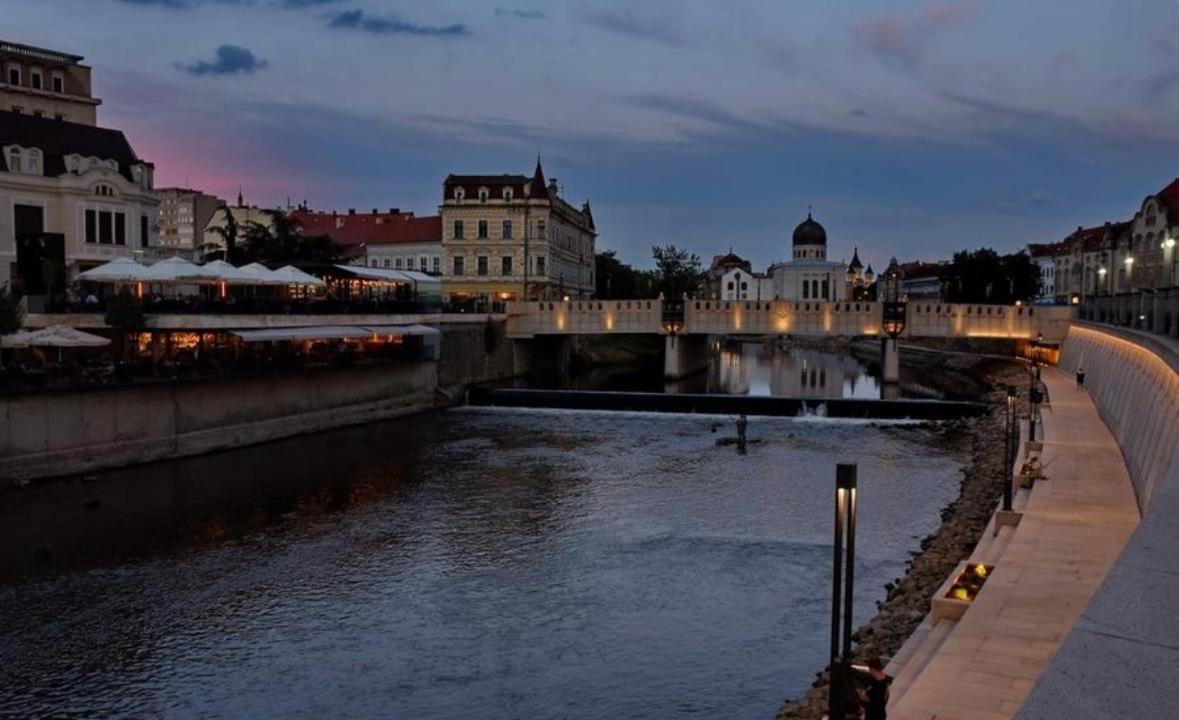 Anastasia Apartament Leilighet Oradea Eksteriør bilde